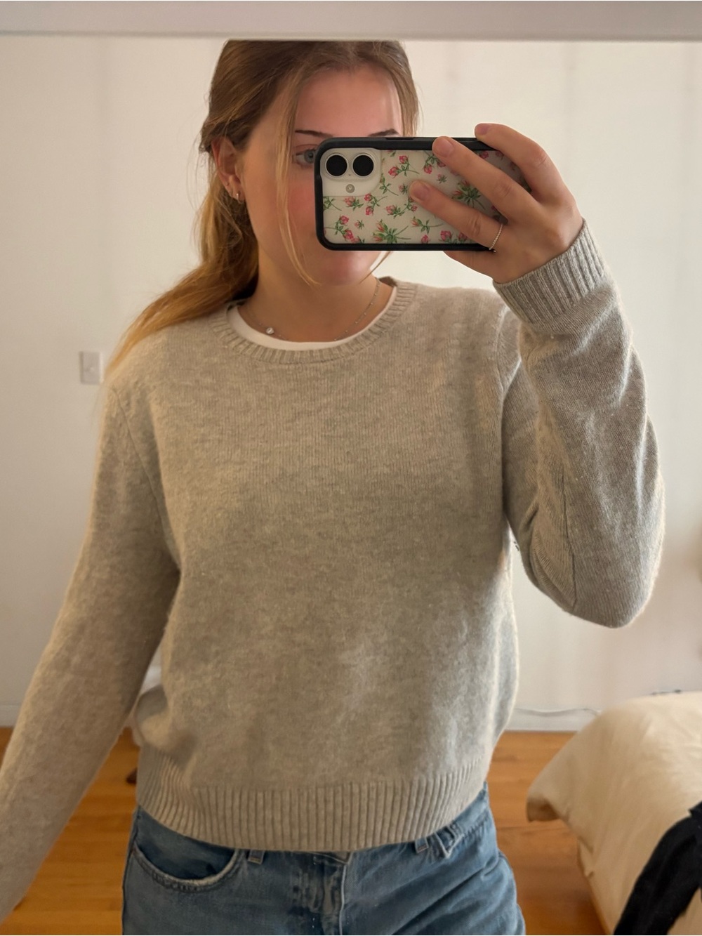 Zara Light Gray/Oatmeal Crewneck Sweater